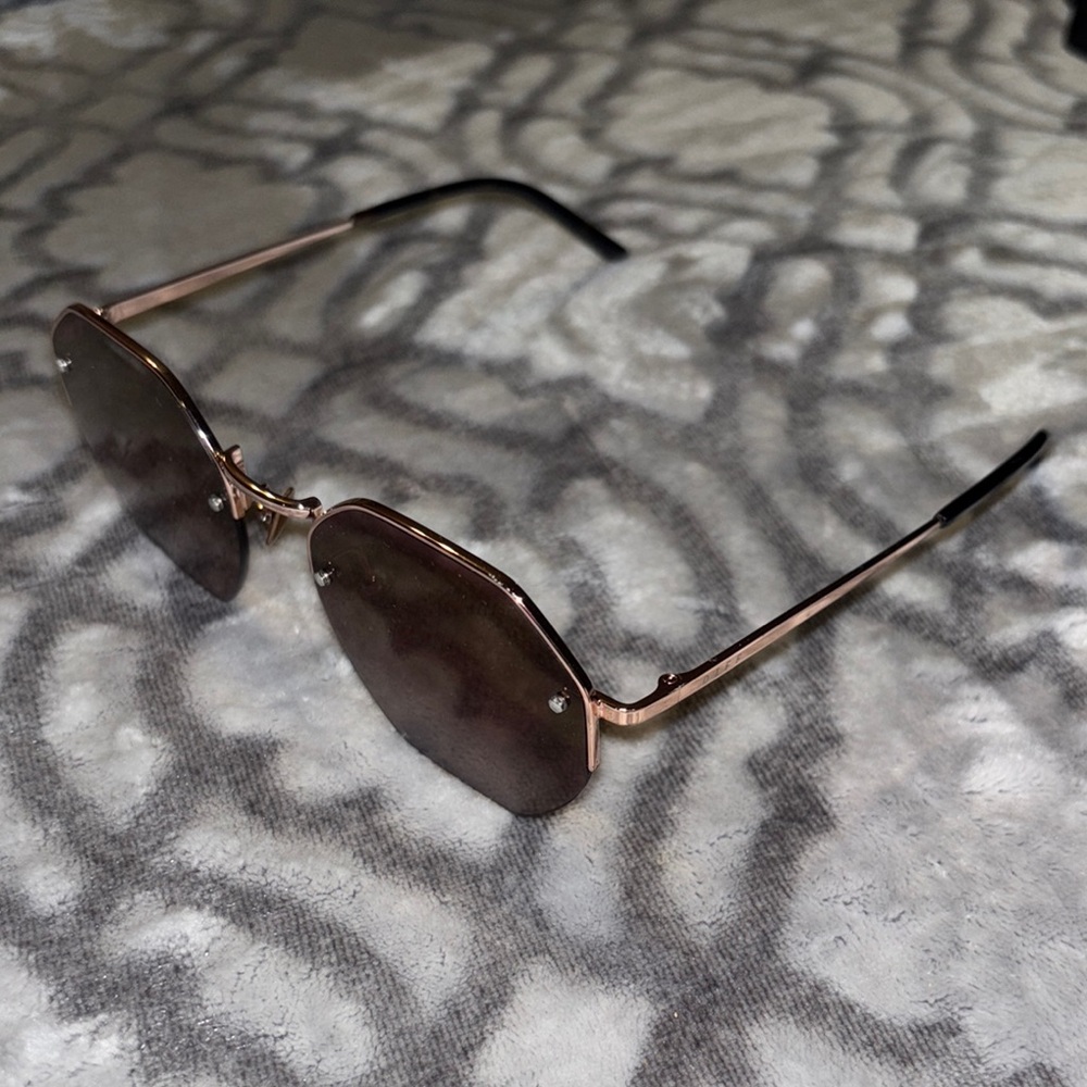 Diff Nova Sunglasses With Black Case - image 2